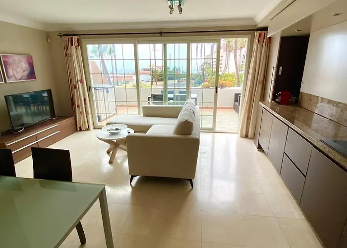 Apartmán Private With Sea View, 5 Min From