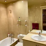 Apartman Private With Sea View, 5 Min From *